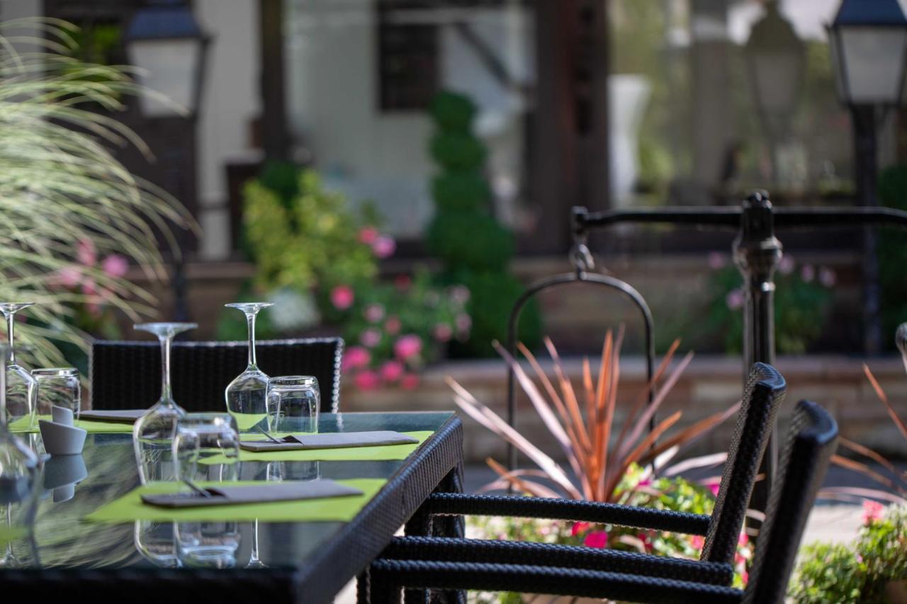 Hotel Restaurant Au Boeuf ブラエスハイム エクステリア 写真
