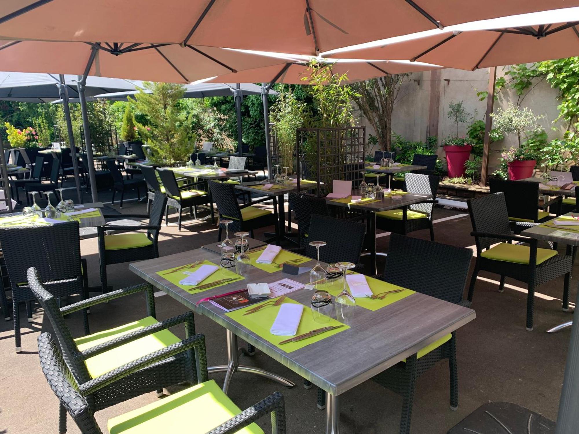 Hotel Restaurant Au Boeuf ブラエスハイム エクステリア 写真