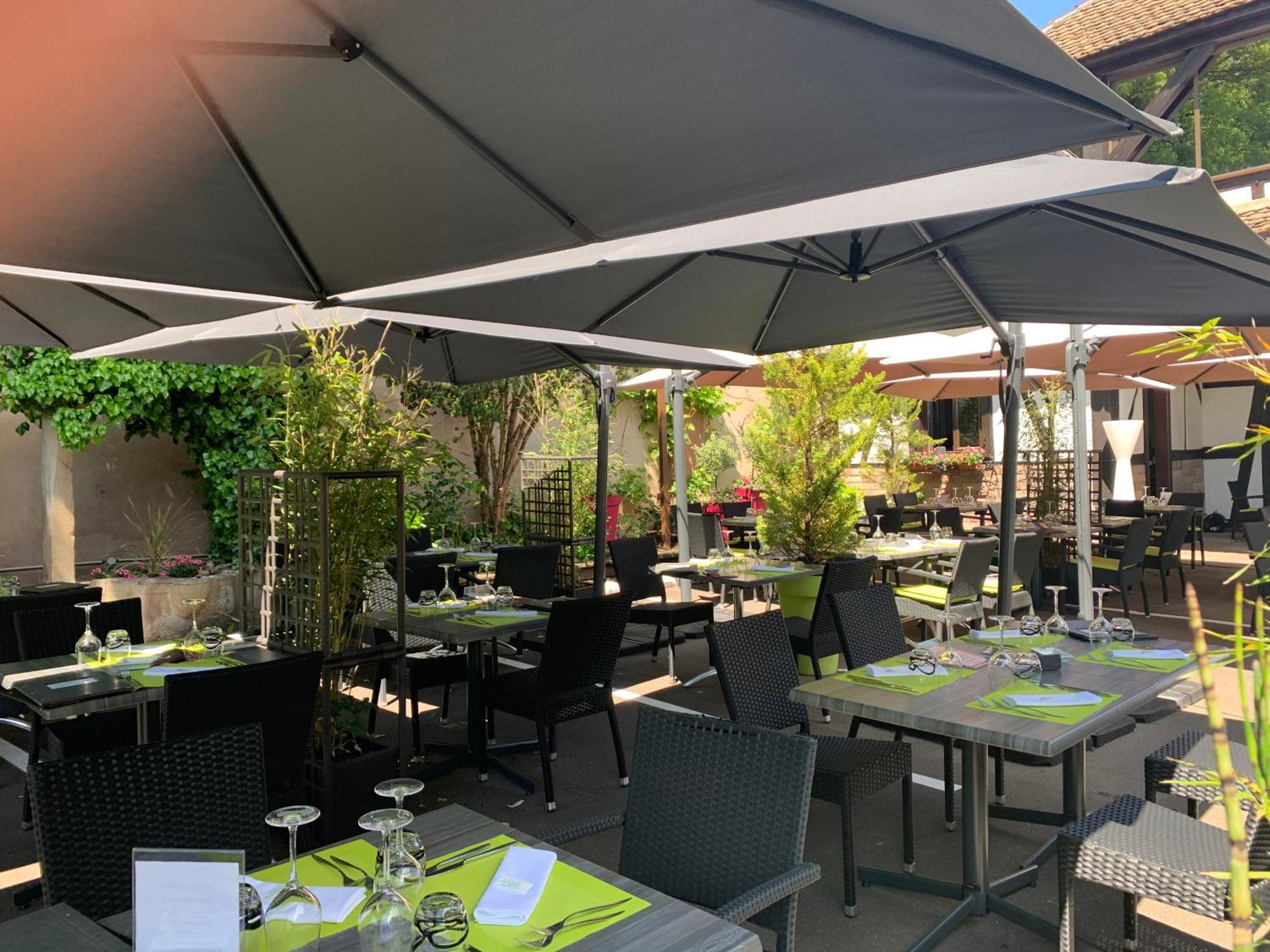Hotel Restaurant Au Boeuf ブラエスハイム エクステリア 写真